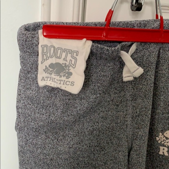 Roots Grey Sweapants - Picture 5 of 8